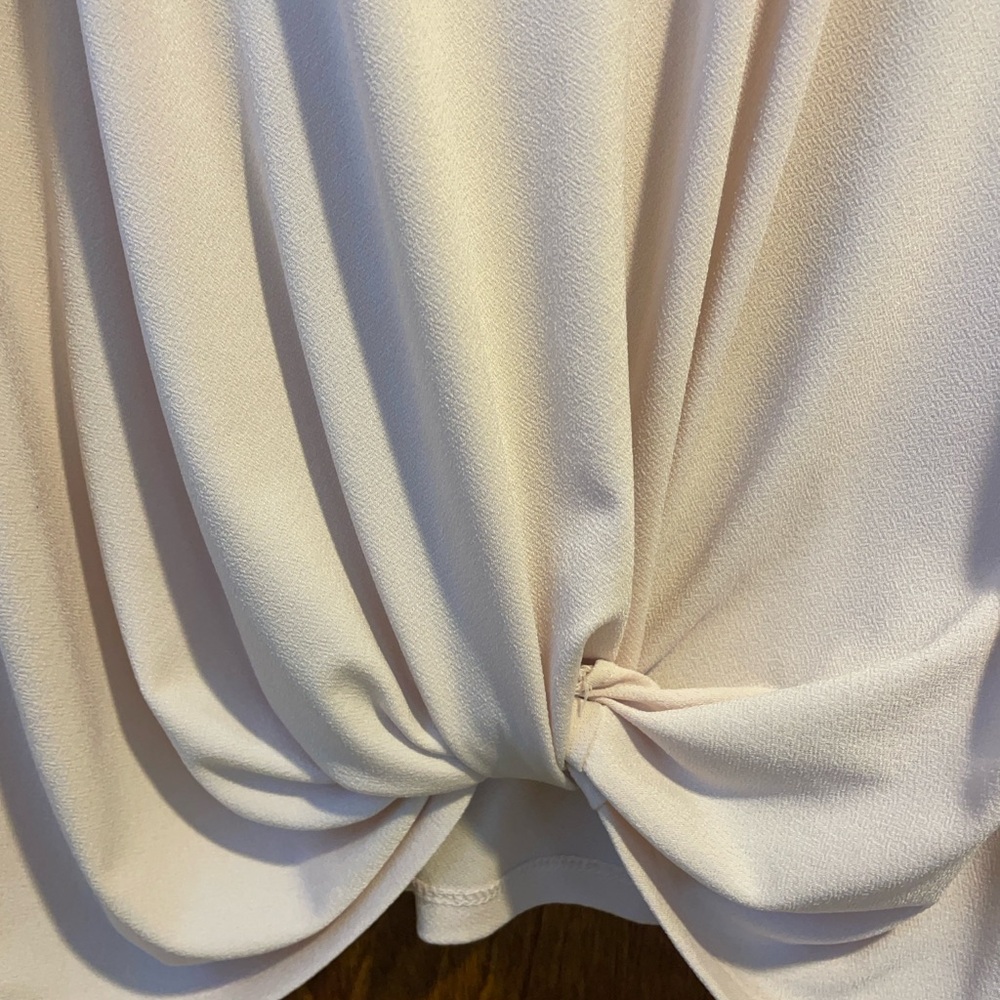 Candie’s Pink knot top size XL - Picture 2 of 6